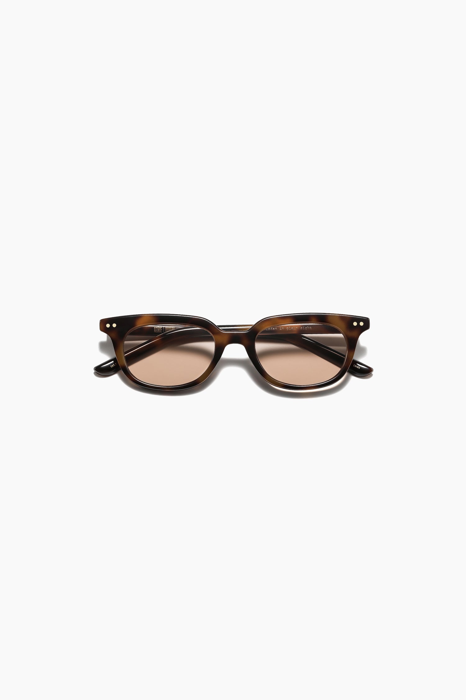 SZADE - bates ; szade x BODEGA tortoiseshell